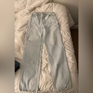 Abercrombie Ultra High Rise 90’s Straight Carpenter Jean